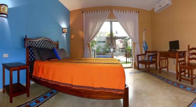 Casa Del Maya Bed & Breakfast