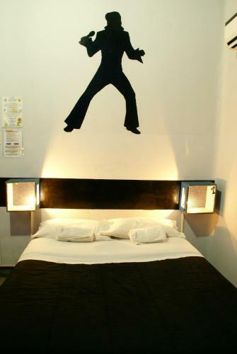 Albergue La Casona De Don Jaime 2 & Suites Hi