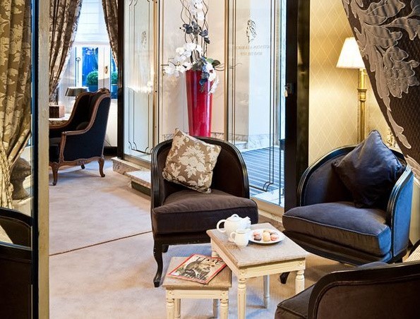 Claridge Hotel