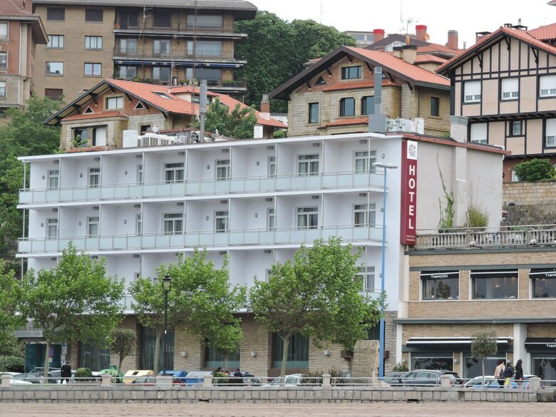 Hotel Petit Palace Tamarises
