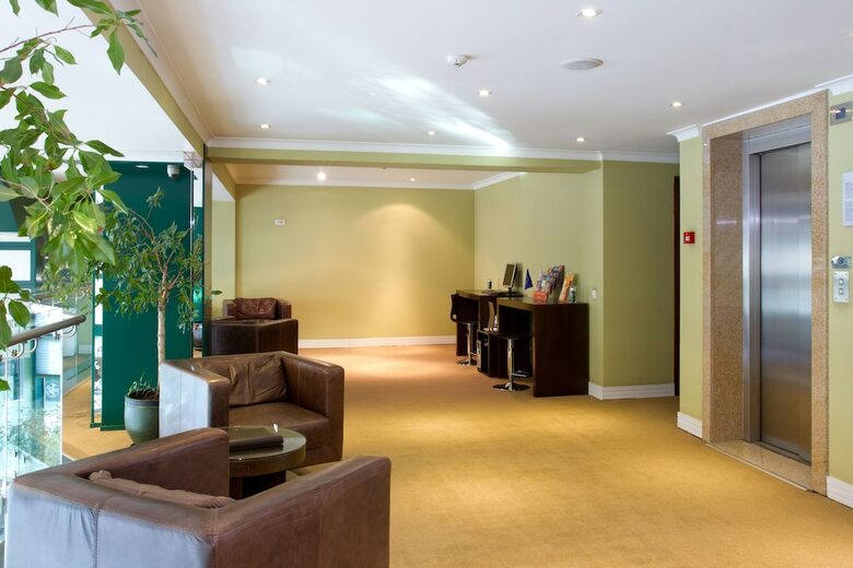 Hotel Hill