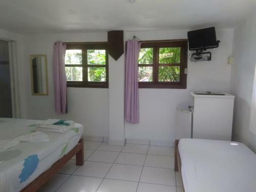 Hostal Pousada L� Na Magia