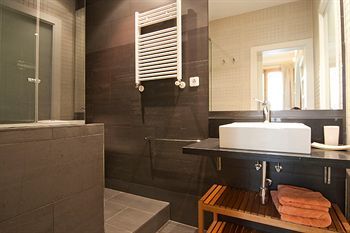 Fuster Apartments