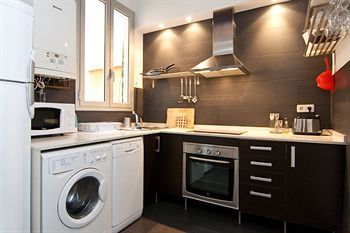 Fuster Apartments