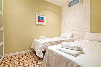Fuster Apartments