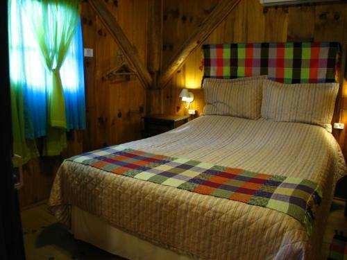 Hostal Hospedaria Villa Costaneira