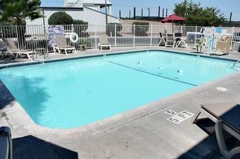 Motel 6 Atascadero