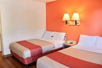 Motel 6 Atascadero