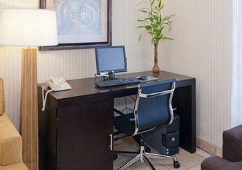 Hotel Sleep Inn And Suites Bakersfield