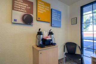 Motel 6 Barstow