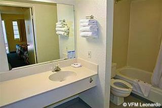 Motel 6 Barstow