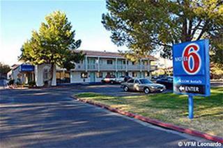 Motel 6 Barstow