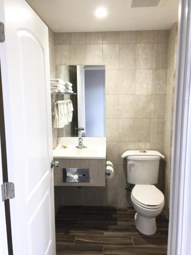 Motel Bellflower Travel Inn