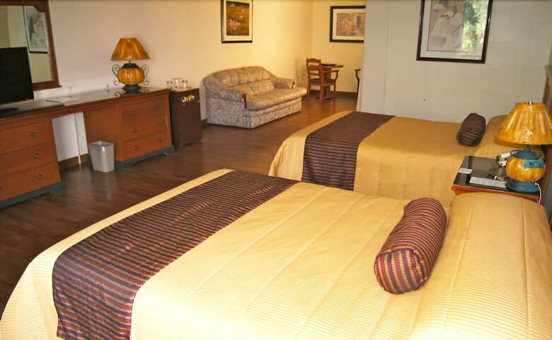 Hotel Suites Colibri