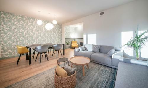 You Stylish Business Apartments