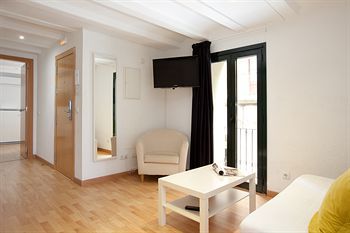 Gracia Apartments