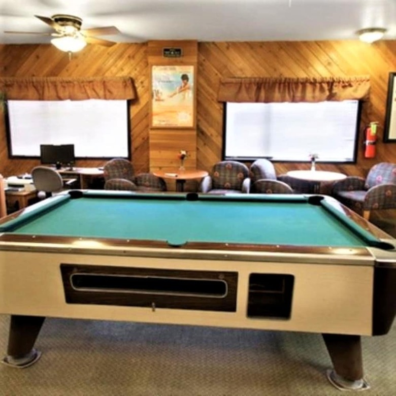 Hotel Snow Lake Lodge