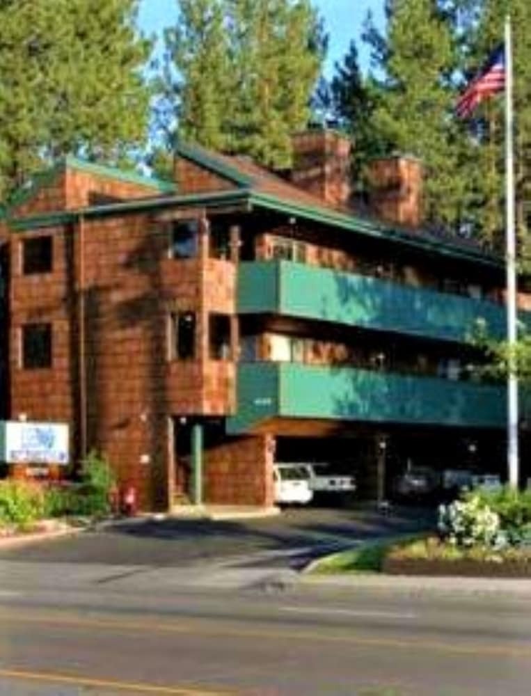 Hotel Snow Lake Lodge