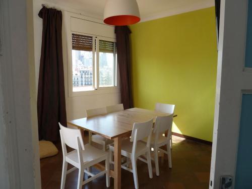 Charming Sagrada Familia Apartments