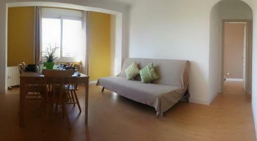 Charming Sagrada Familia Apartments