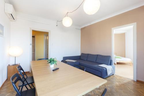 Charming Sagrada Familia Apartments