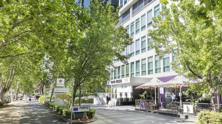 Hotel Park Regis Griffin Suites