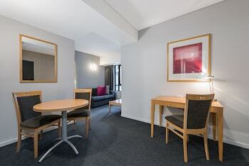 Hotel Mantra Southbank