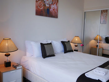 Hotel Somerset On Elizabeth