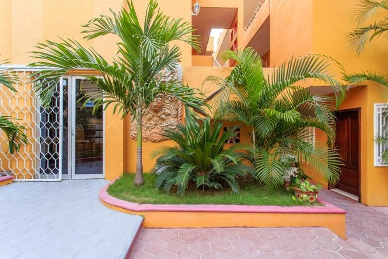 Koox Playa Hotel