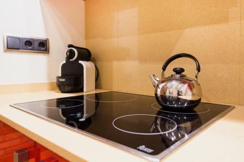 Bcn Whynot Fira Apartments