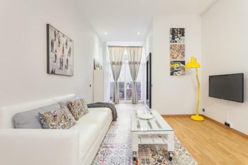 Bcn Whynot Fira Apartments