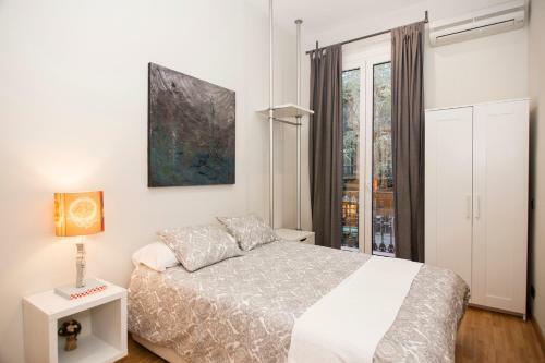 Bcn Whynot Fira Apartments