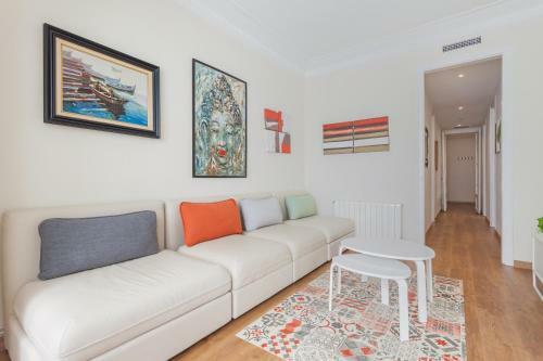 Bcn Whynot Fira Apartments