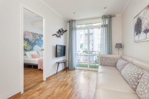 Bcn Whynot Fira Apartments