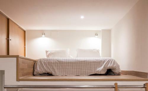 Bcn Whynot Fira Apartments