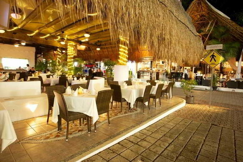 Tukan Hotel & Beach Club