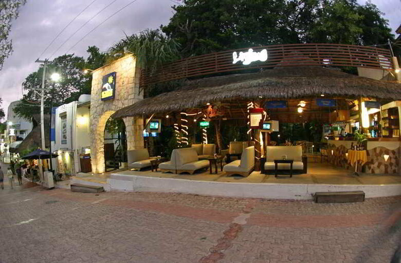 Tukan Hotel & Beach Club