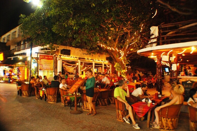 Siesta Fiesta Hotel