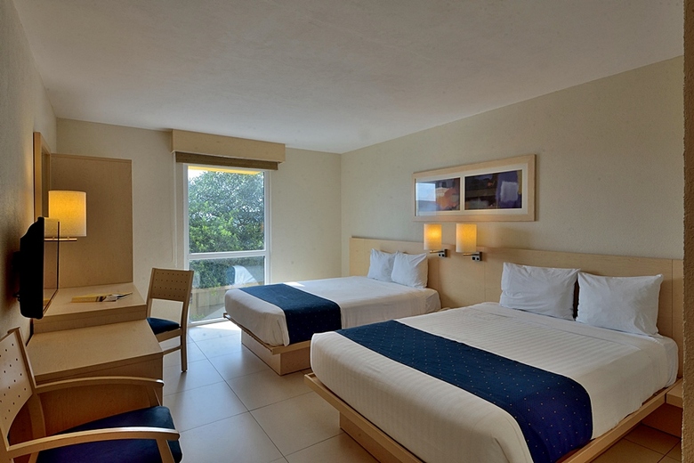 Hotel City Express Playa Del Carmen