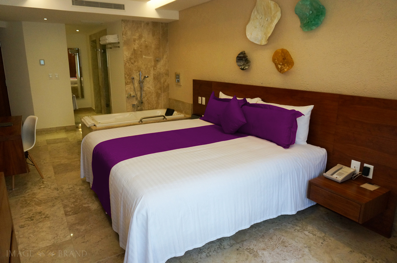 Artisan The Handmade Hotel Collection