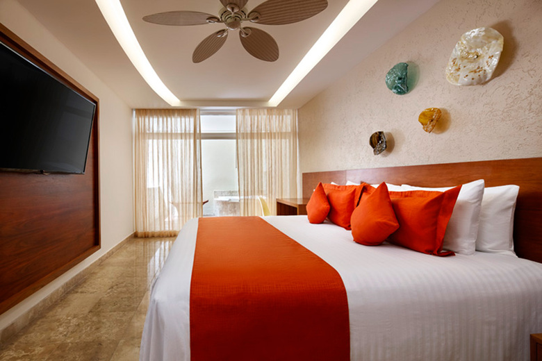 Artisan The Handmade Hotel Collection