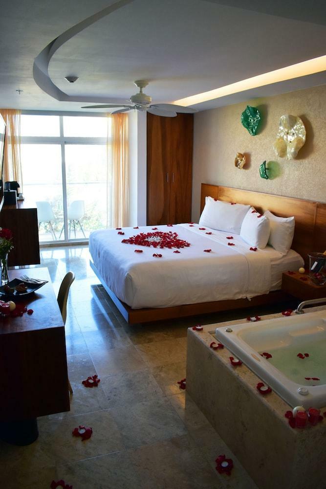 Artisan The Handmade Hotel Collection