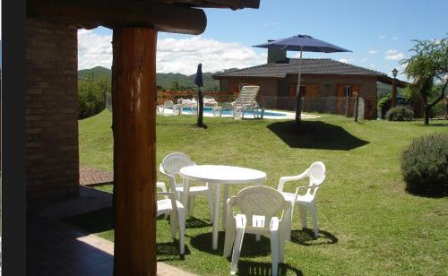 Lodge Lomas Del Dique Caba�as