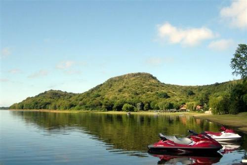 Lodge Complejo Caba�as Foxes Frente Al Lago