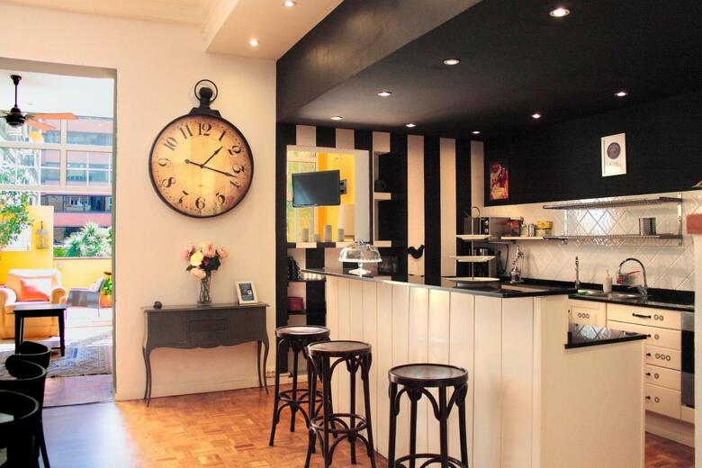 Hostal Casa Consell Guest House