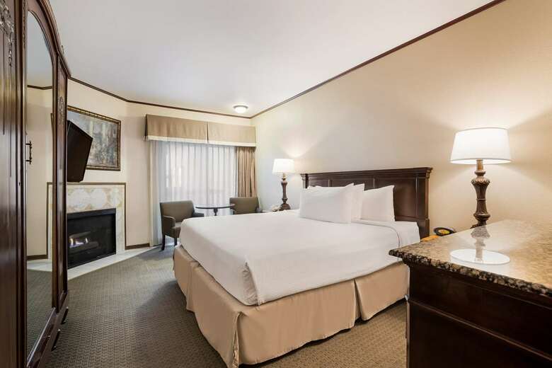 Hotel Best Western- Big Bear Chateau