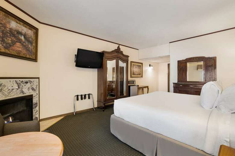 Hotel Best Western- Big Bear Chateau