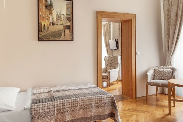 Hotel U Zlatych Nuzek