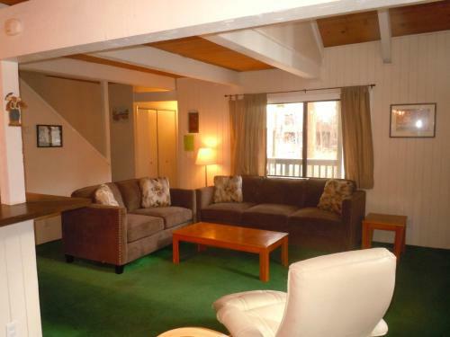 Two-bedroom Standard Unit #57 By Escape For All Seasons