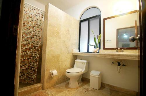 Hacienda San Jose Apartments